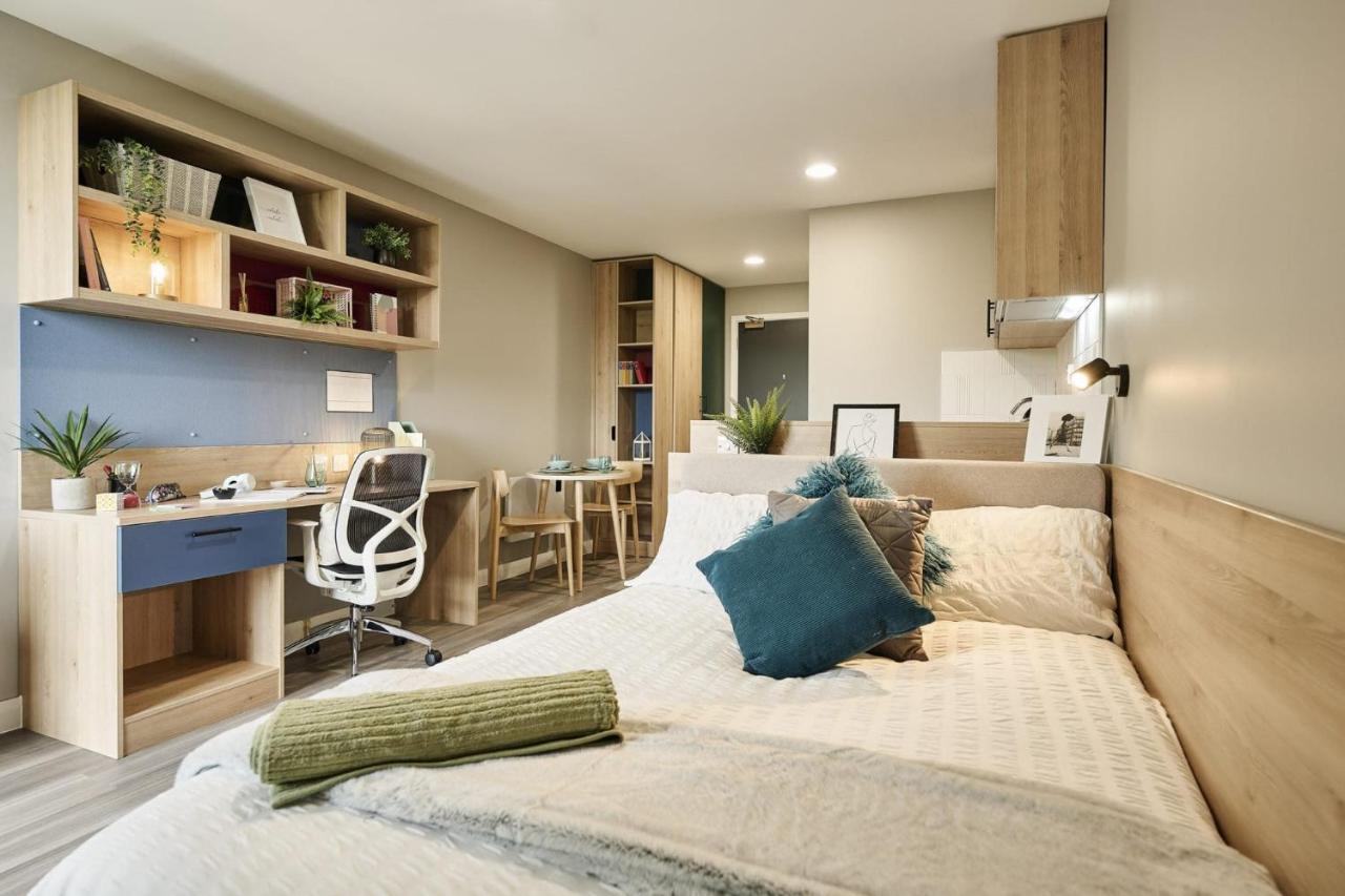 Studio Apartments At Spireworks Minutes Away From Oxford City Centre Exterior photo